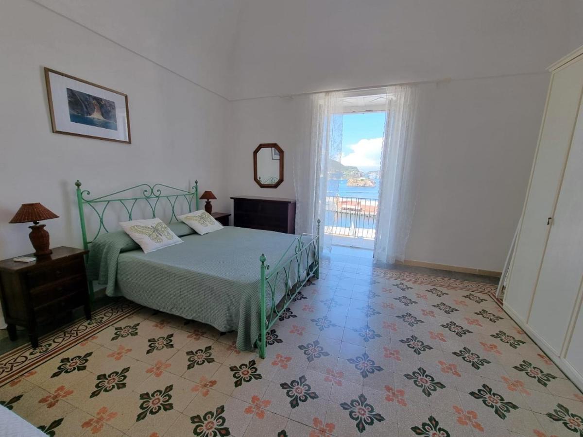 Maridea - Corso Umberto Ponza